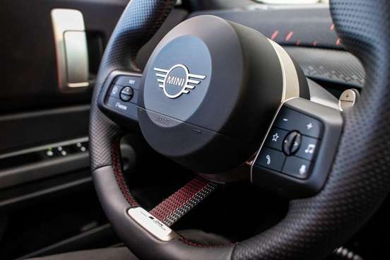 MINI-COUNTRYMAN-2025