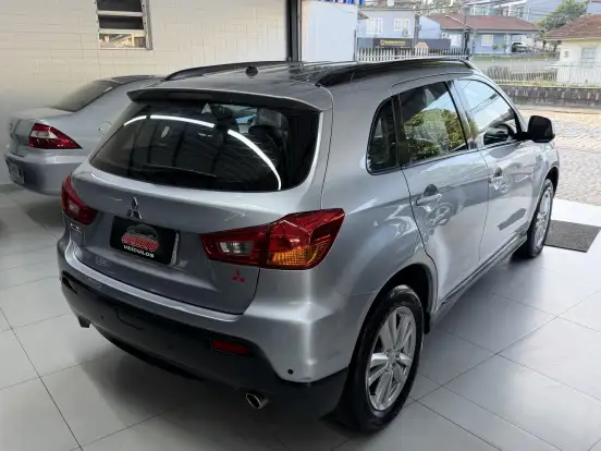 MITSUBISHI-ASX-2.0 4X2 16V GASOLINA 4P AUTOMÁTICO MITSUBISHI-ASX-2012