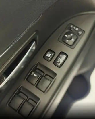 MITSUBISHI-ASX-2015