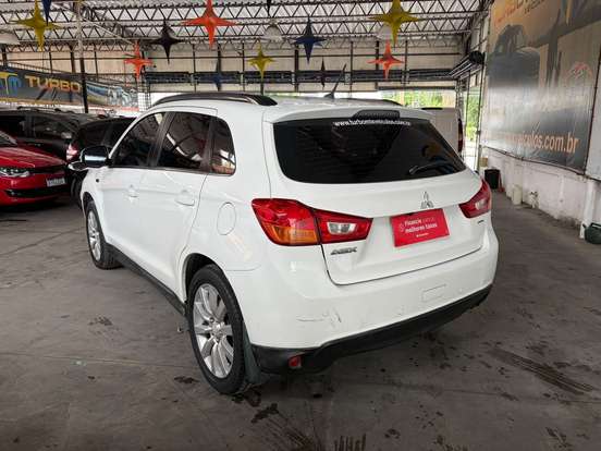 MITSUBISHI-ASX-2016