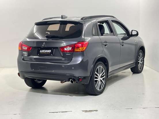 MITSUBISHI-ASX-2.0 AWD 16V FLEX 4P AUTOMÁTICO MITSUBISHI-ASX-2017