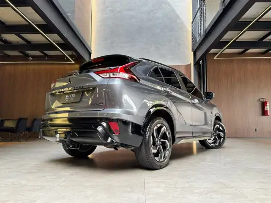 MITSUBISHI-ECLIPSE CROSS-1.5 MIVEC TURBO GASOLINA HPE-S BLACK S-AWC CVT MITSUBISHI-ECLIPSE CROSS-2025