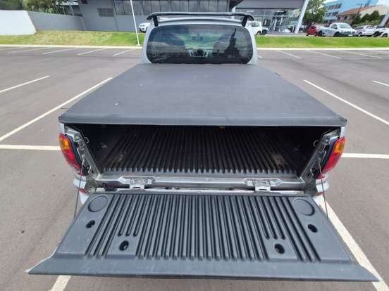 MITSUBISHI-L200 TRITON-2013