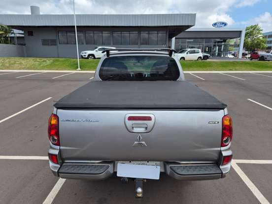 MITSUBISHI-L200 TRITON-3.2 HPE 4X4 CD 16V TURBO INTERCOOLER DIESEL 4P AUTOMÁTICO MITSUBISHI-L200 TRITON-2013