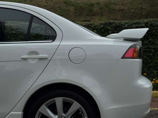MITSUBISHI-LANCER-2.0 GT 16V GASOLINA 4P AUTOMÁTICO MITSUBISHI-LANCER-2013