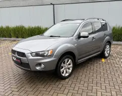 MITSUBISHI OUTLANDER 2.0 16V GASOLINA 4P AUTOMÁTICO MITSUBISHI OUTLANDER 2.0 16V GASOLINA 4P AUTOMÁTICO