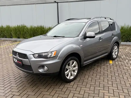 MITSUBISHI-OUTLANDER-2.0 16V GASOLINA 4P AUTOMÁTICO MITSUBISHI-OUTLANDER-2013