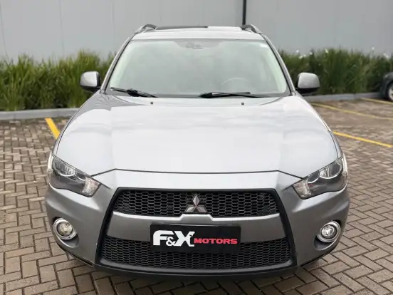 MITSUBISHI-OUTLANDER-2.0 16V GASOLINA 4P AUTOMÁTICO MITSUBISHI-OUTLANDER-2013