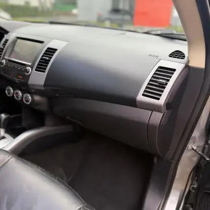 MITSUBISHI-OUTLANDER-2.0 16V GASOLINA 4P AUTOMÁTICO MITSUBISHI-OUTLANDER-2013