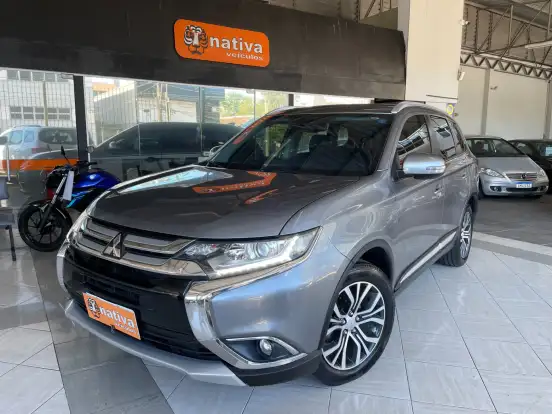 MITSUBISHI-OUTLANDER-2.0 COMFORT 16V GASOLINA 4P AUTOMÁTICO MITSUBISHI-OUTLANDER-2017