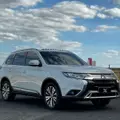 MITSUBISHI OUTLANDER 2.0 MIVEC GASOLINA HPE AUTOMÁTICO MITSUBISHI OUTLANDER 2.0 MIVEC GASOLINA HPE AUTOMÁTICO