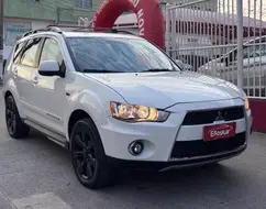 MITSUBISHI OUTLANDER 3.0 4X4 V6 24V GASOLINA 4P AUTOMÁTICO MITSUBISHI OUTLANDER 3.0 4X4 V6 24V GASOLINA 4P AUTOMÁTICO