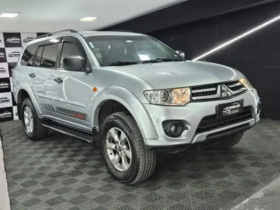 MITSUBISHI-PAJERO DAKAR-3.2 4X4 16V TURBO INTERCOOLER DIESEL 4P AUTOMÁTICO MITSUBISHI-PAJERO DAKAR-2014
