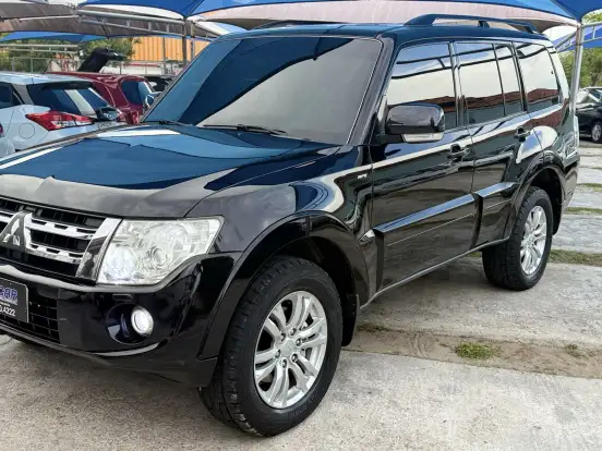 MITSUBISHI-PAJERO FULL-3.2 HPE 4X4 16V TURBO INTERCOOLER DIESEL 4P AUTOMÁTICO MITSUBISHI-PAJERO FULL-2011
