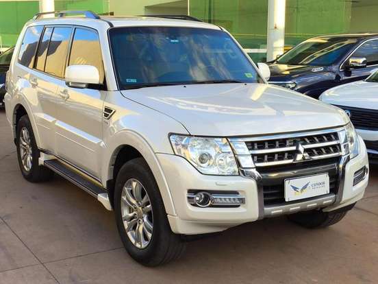 MITSUBISHI-PAJERO FULL-3.2 HPE 4X4 16V TURBO INTERCOOLER DIESEL 4P AUTOMÁTICO MITSUBISHI-PAJERO FULL-2015