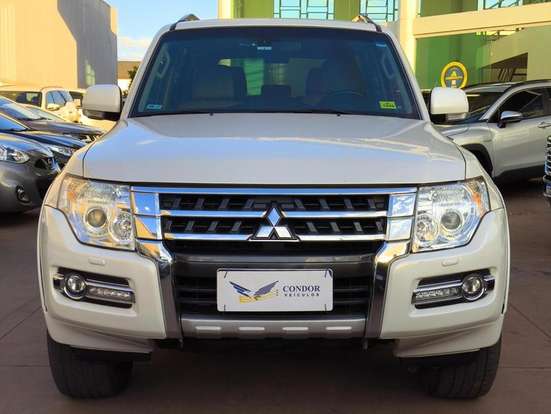 MITSUBISHI-PAJERO FULL-2015