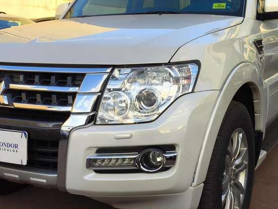 MITSUBISHI-PAJERO FULL-3.2 HPE 4X4 16V TURBO INTERCOOLER DIESEL 4P AUTOMÁTICO MITSUBISHI-PAJERO FULL-2015