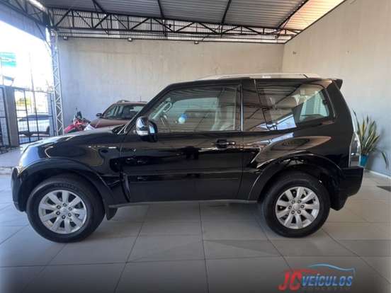 MITSUBISHI-PAJERO FULL-2010