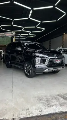 MITSUBISHI PAJERO SPORT 2.4 16V MIVEC TURBO DIESEL HPE-S AWD AUTOMÁTICO