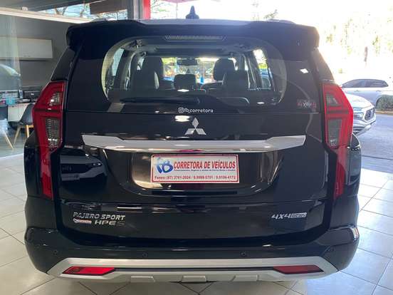 MITSUBISHI-PAJERO SPORT-2.4 16V MIVEC TURBO DIESEL HPE-S AWD AUTOMÁTICO MITSUBISHI-PAJERO SPORT-2021