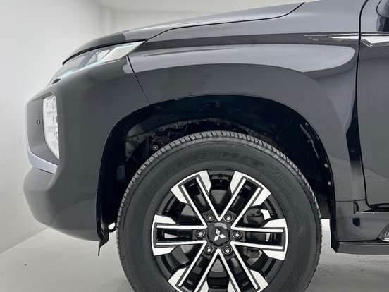 MITSUBISHI-PAJERO SPORT-2.4 16V MIVEC TURBO DIESEL HPE-S AWD AUTOMÁTICO MITSUBISHI-PAJERO SPORT-2022