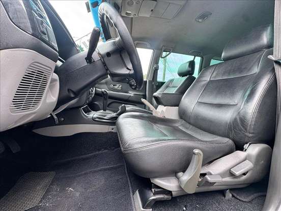 MITSUBISHI-PAJERO SPORT-2010