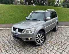 MITSUBISHI PAJERO TR4 2.0 4X4 16V 140CV FLEX 4P AUTOMÁTICO MITSUBISHI PAJERO TR4 2.0 4X4 16V 140CV FLEX 4P AUTOMÁTICO