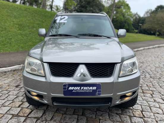 MITSUBISHI-PAJERO TR4-2011