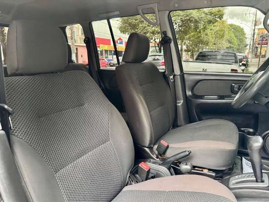 MITSUBISHI-PAJERO TR4-2011