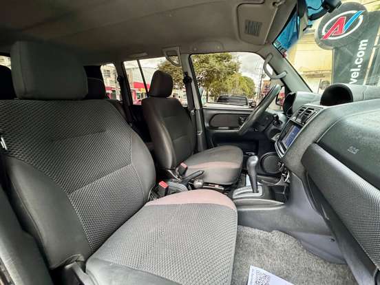 MITSUBISHI-PAJERO TR4-2.0 4X4 16V 140CV FLEX 4P AUTOMÁTICO MITSUBISHI-PAJERO TR4-2011