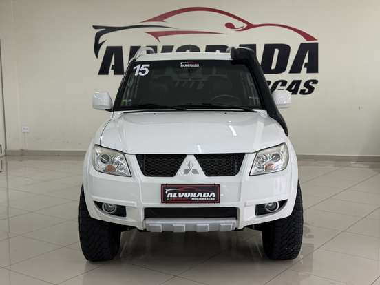 MITSUBISHI-PAJERO TR4-2014