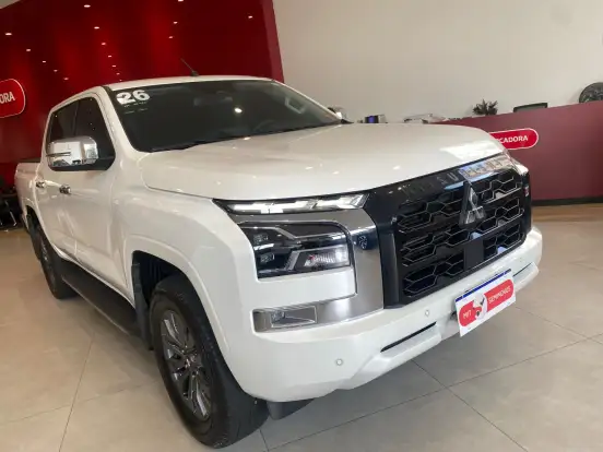 MITSUBISHI-TRITON-2.4 BITURBO DIESEL CD HPE-S 4X4 AUTOMÁTICO MITSUBISHI-TRITON-2025