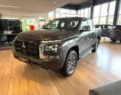 MITSUBISHI TRITON 2.4 BITURBO DIESEL CD HPE-S 4X4 AUTOMÁTICO MITSUBISHI TRITON 2.4 BITURBO DIESEL CD HPE-S 4X4 AUTOMÁTICO