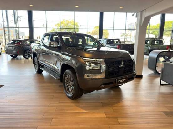 MITSUBISHI-TRITON-2.4 BITURBO DIESEL CD HPE-S 4X4 AUTOMÁTICO MITSUBISHI-TRITON-2027