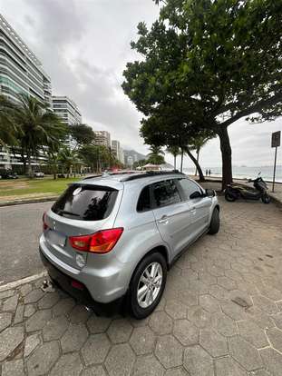 MITSUBISHI-ASX-2011
