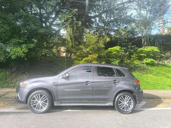 MITSUBISHI-ASX-2019