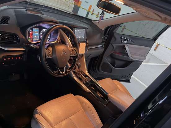 MITSUBISHI-ECLIPSE CROSS-1.5 MIVEC TURBO GASOLINA HPE-S CVT MITSUBISHI-ECLIPSE CROSS-2022