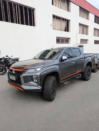 MITSUBISHI L200 TRITON 2.4 16V TURBO DIESEL SPORT HPE SERTÕES CD 4P 4X4 AUTOMÁTICO