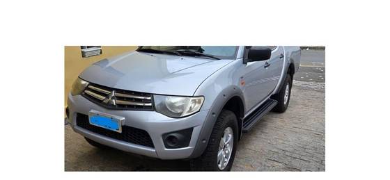 MITSUBISHI L200 TRITON 3.2 GLS 4X4 CD 16V TURBO INTERCOLER DIESEL 4P MANUAL