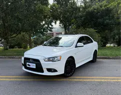 MITSUBISHI LANCER 2.0 GT 16V GASOLINA 4P AUTOMÁTICO MITSUBISHI LANCER 2.0 GT 16V GASOLINA 4P AUTOMÁTICO