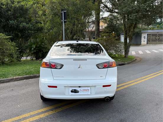 MITSUBISHI-LANCER-2.0 GT 16V GASOLINA 4P AUTOMÁTICO MITSUBISHI-LANCER-2014