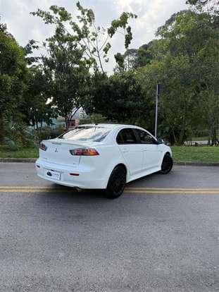 MITSUBISHI-LANCER-2014