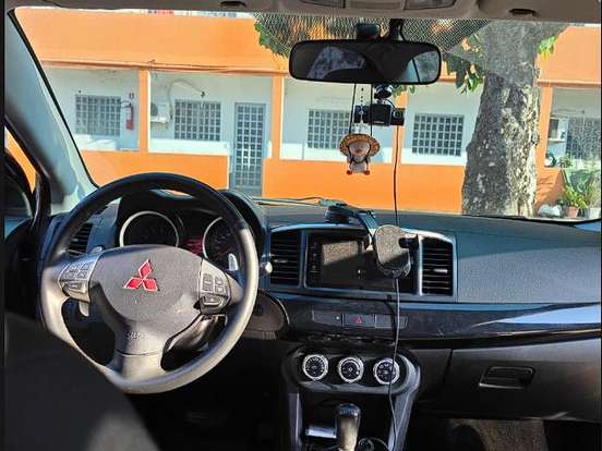 MITSUBISHI-LANCER-2.0 HL 16V GASOLINA 4P AUTOMÁTICO MITSUBISHI-LANCER-2015