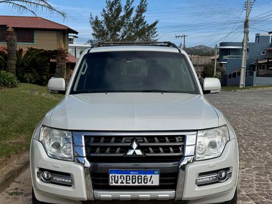 MITSUBISHI-PAJERO-3.2 HPE 4X4 7 LUGARES 16V TURBO INTERCOOLER DIESEL 4P AUTOMÁTICO MITSUBISHI-PAJERO-2016