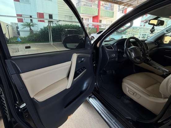 MITSUBISHI-PAJERO SPORT-2.4 16V MIVEC TURBO DIESEL HPE-S AWD AUTOMÁTICO MITSUBISHI-PAJERO SPORT-2021