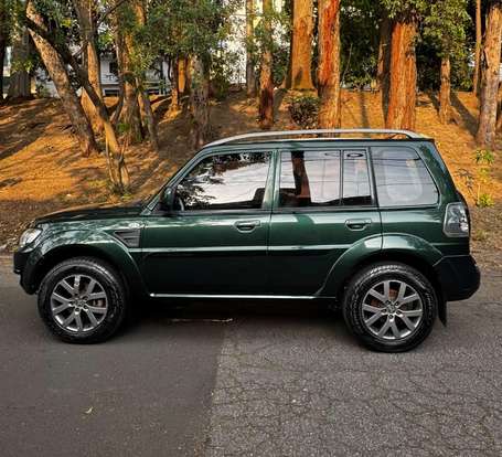 MITSUBISHI-PAJERO TR4-2014