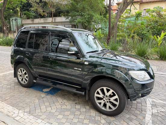 MITSUBISHI-PAJERO TR4-2013