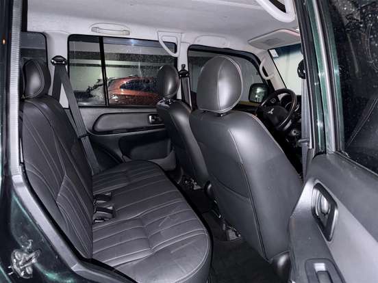 MITSUBISHI-PAJERO TR4-2013
