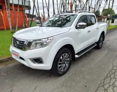 NISSAN FRONTIER 2.3 16V TURBO DIESEL LE CD 4X4 AUTOMÁTICO NISSAN FRONTIER 2.3 16V TURBO DIESEL LE CD 4X4 AUTOMÁTICO