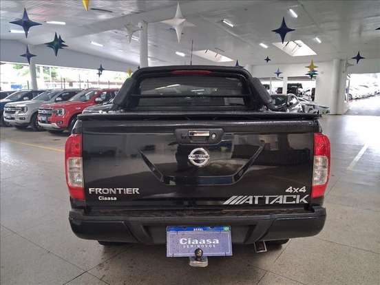 NISSAN-FRONTIER-2019